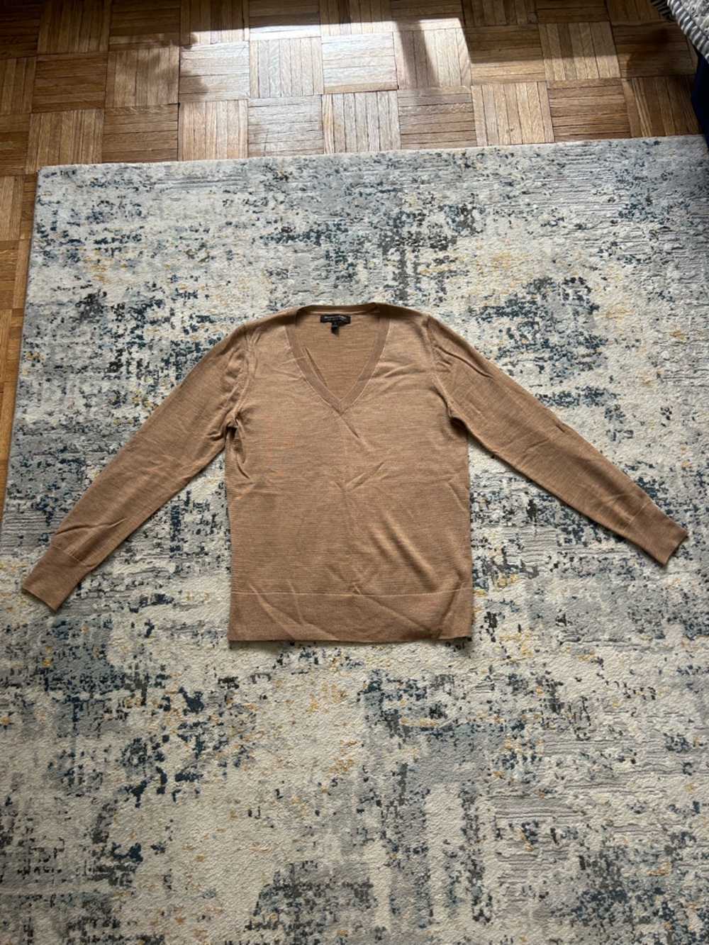Banana Republic Tan 100% Merino Wool V-Neck Sweater